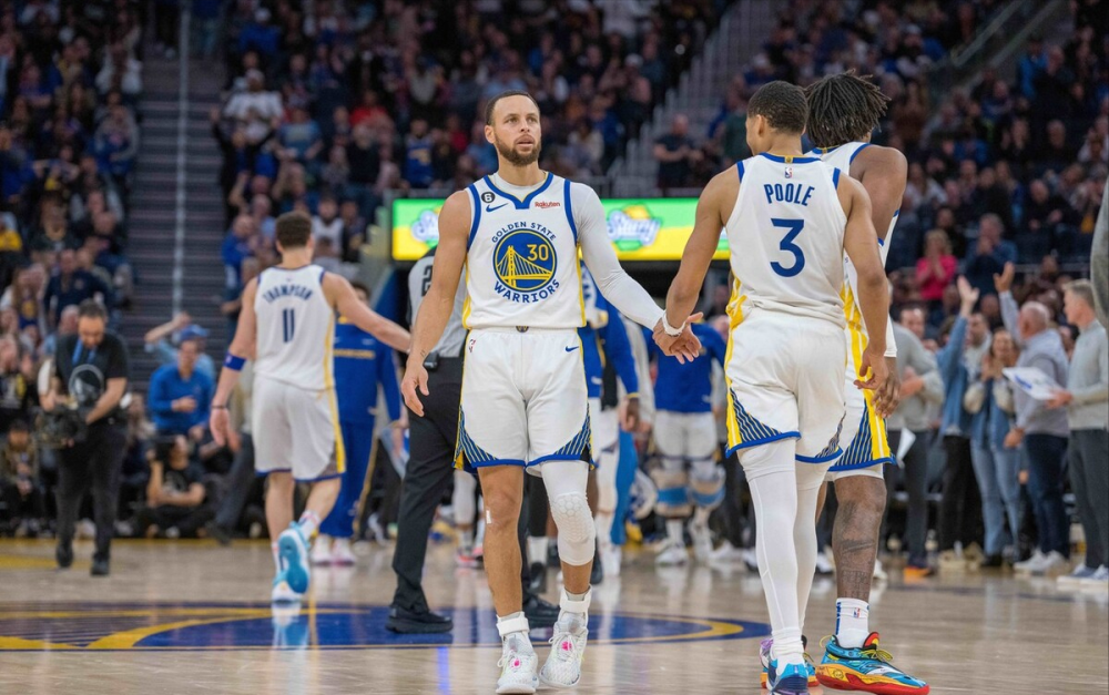 风云突变萨克拉门托国王国际比赛日手感冰凉;NBA常规赛版图或变;赛场秩序良好;团队化学反应显著的简单介绍 风云突变萨克拉门托国王国际比赛日手感冰凉;NBA常规赛版图或变;赛场秩序良好;团队化学反应显著的简单介绍